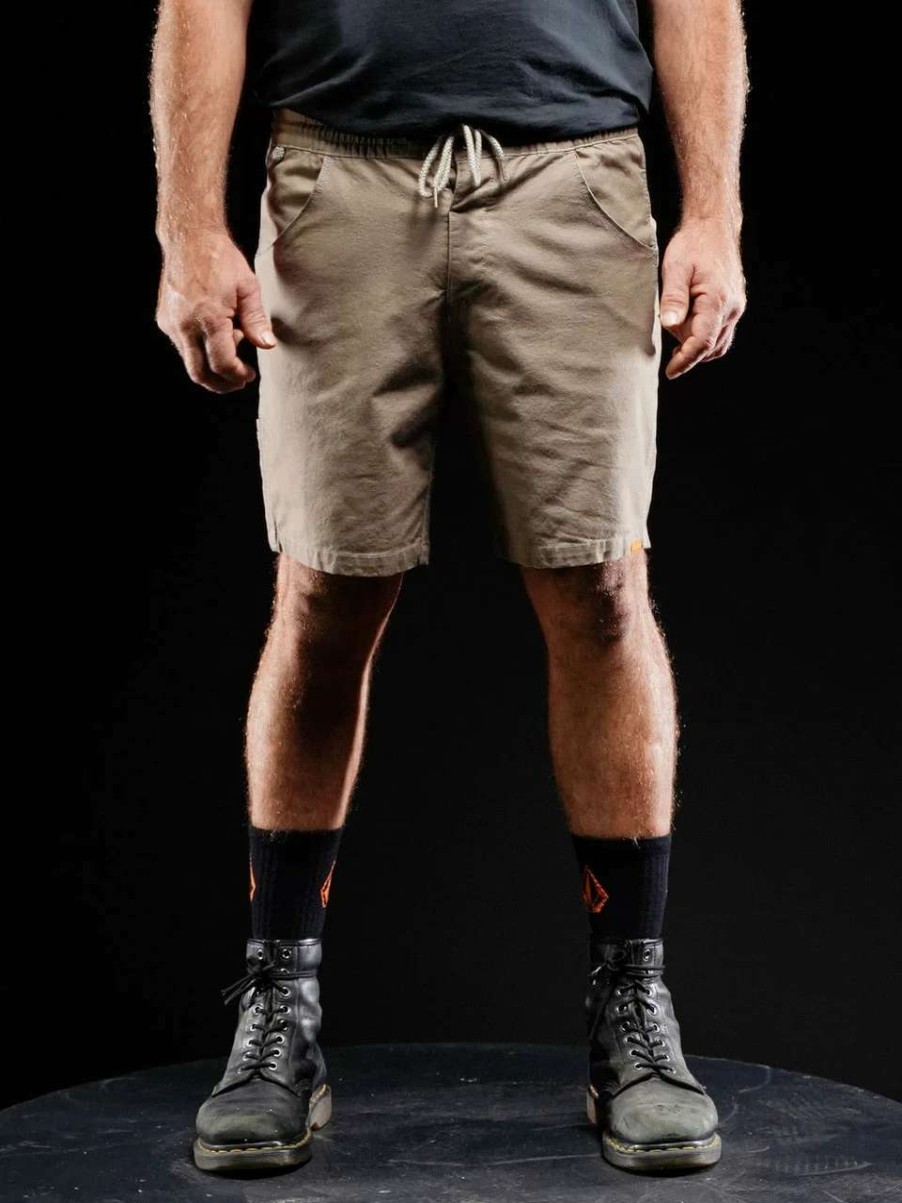 Bottoms * | Volcom Caliper 17 Elastic Waist Shorts In Brindle Brown